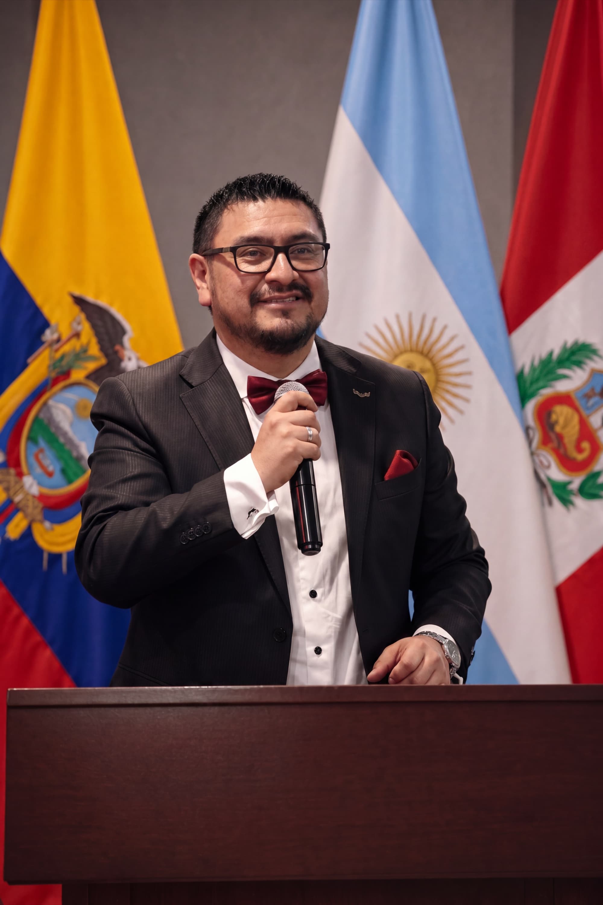 Abg. Cristian Manosalvas Enríquez
